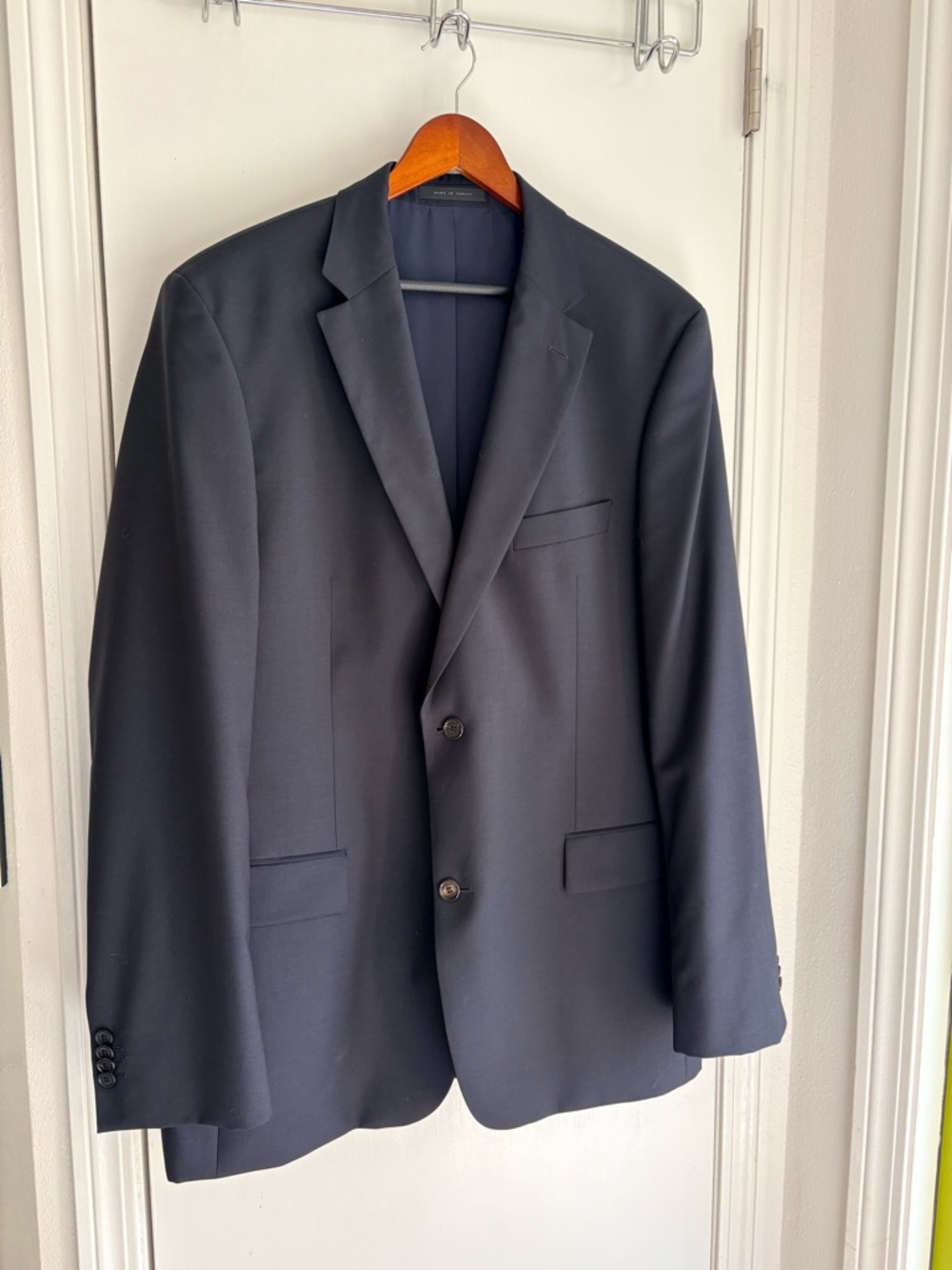 Hugo Boss “Like New” Navy Blue Two-Button Sport Coat